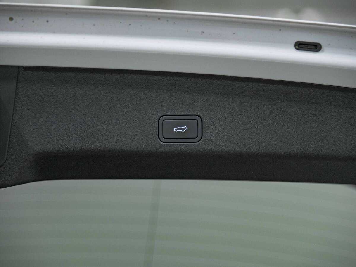 Geely Monjaro с пробегом — 2024 год. Фото: #23