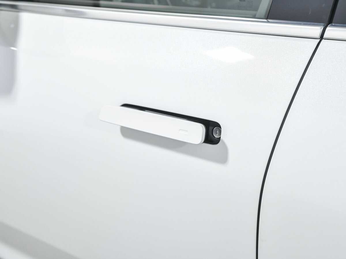 LiXiang L7 с пробегом — 2024 год. Фото: #24