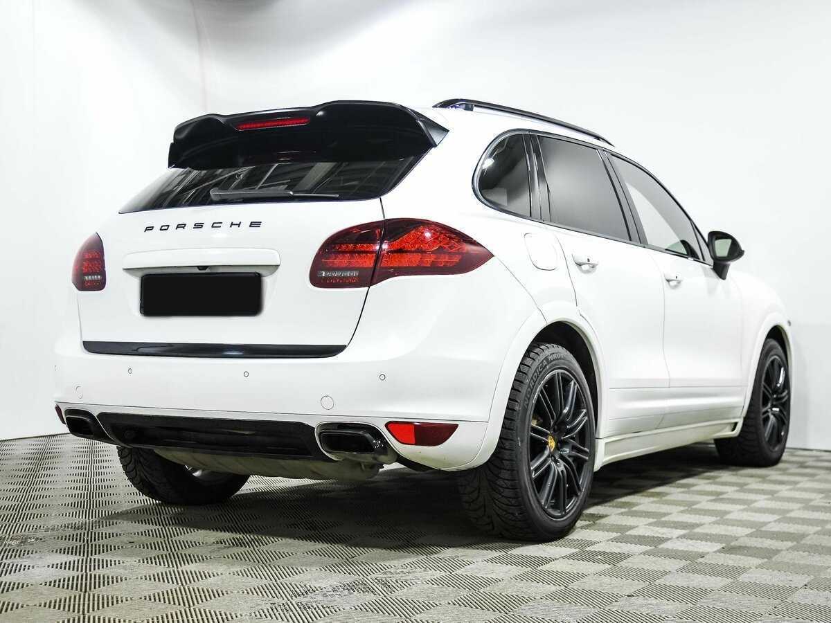 Porsche Cayenne с пробегом — 2012 год. Фото: #3