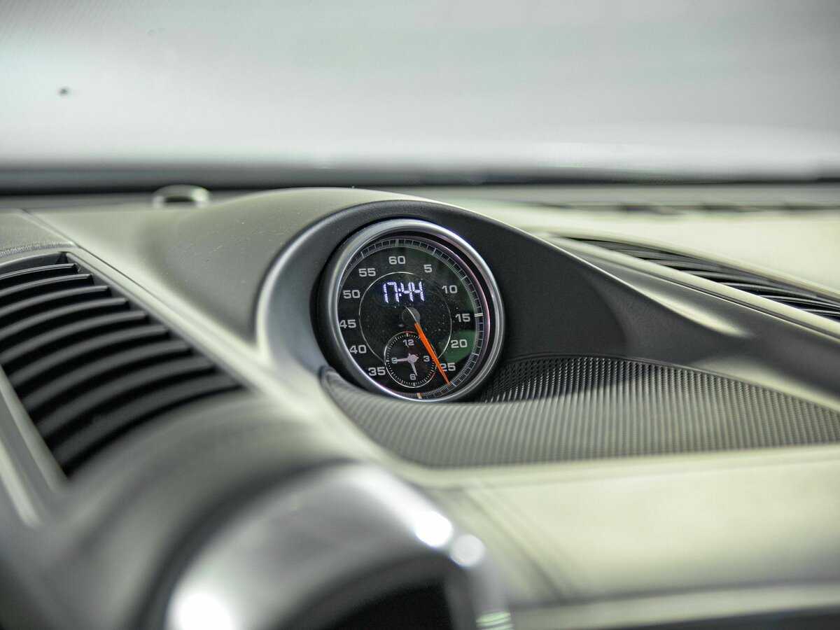 Porsche Cayenne с пробегом — 2012 год. Фото: #9