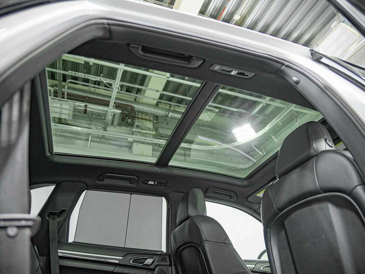 Porsche Cayenne с пробегом — 2012 год. Фото: #20