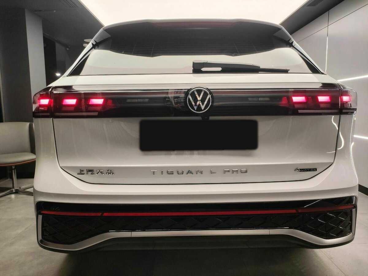 Volkswagen Tiguan с пробегом — 2024 год. Фото: #4