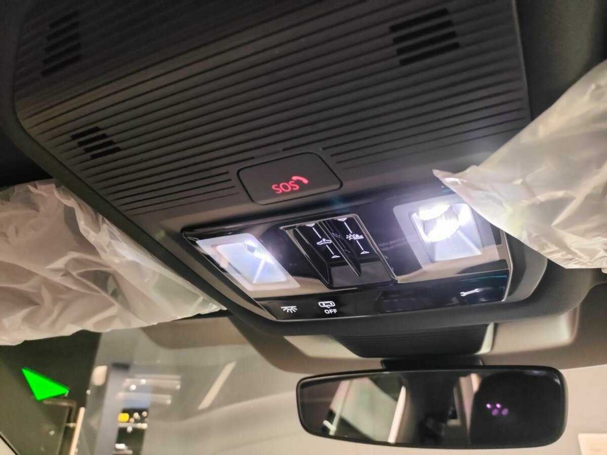 Volkswagen Tiguan с пробегом — 2024 год. Фото: #12