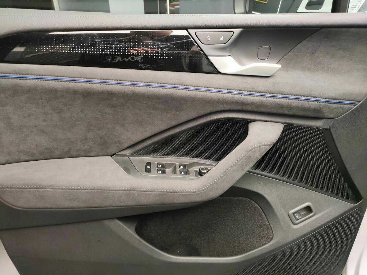 Volkswagen Tiguan с пробегом — 2024 год. Фото: #13