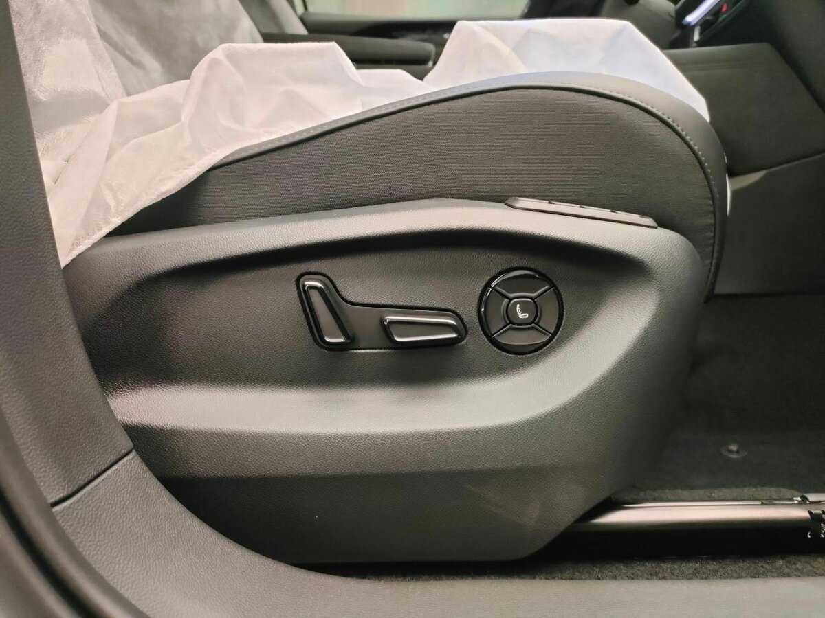 Volkswagen Tiguan с пробегом — 2024 год. Фото: #18