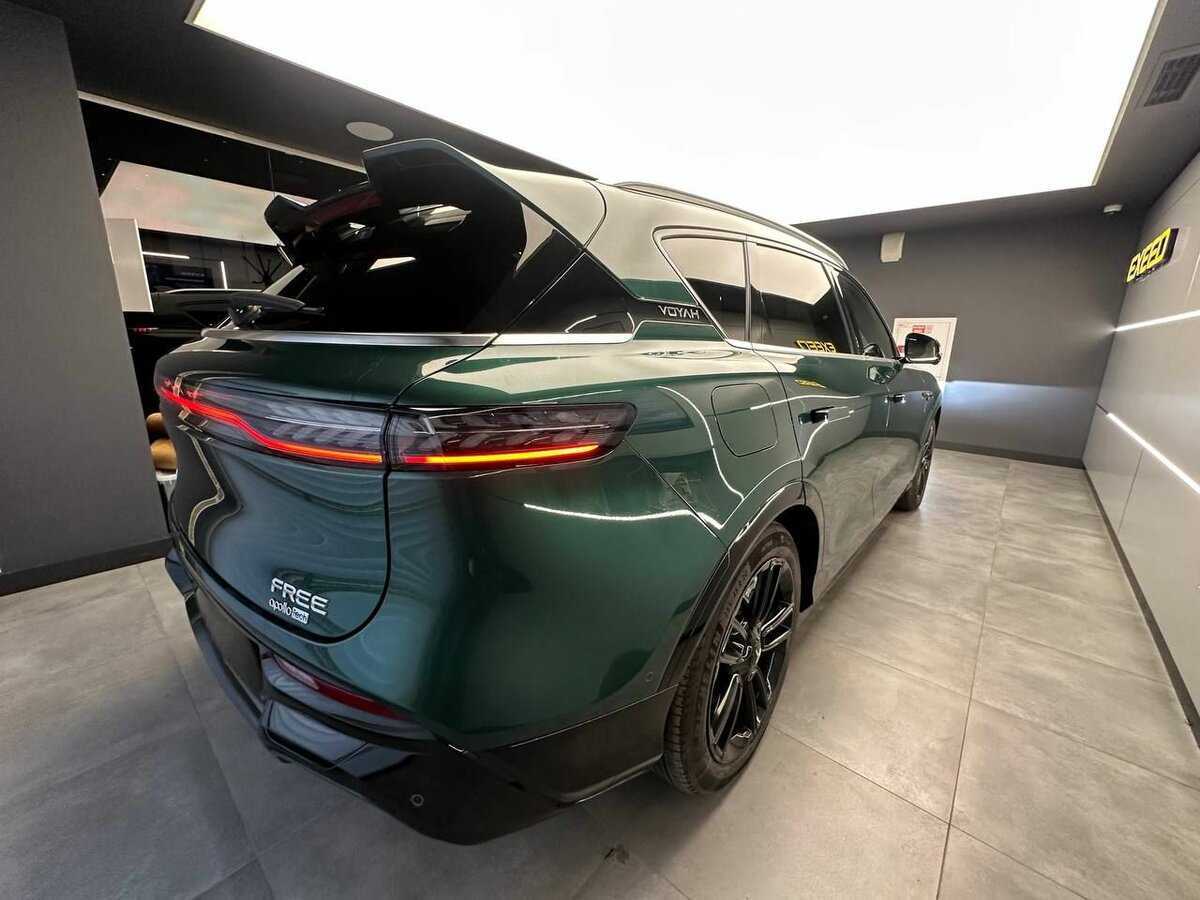 Voyah Free с пробегом — 2024 год. Фото: #3