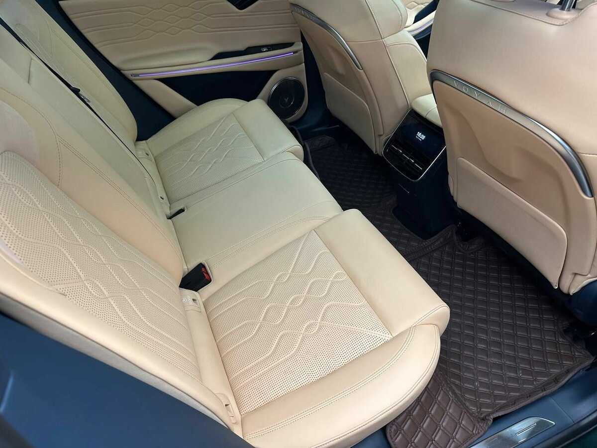 Voyah Free с пробегом — 2024 год. Фото: #11