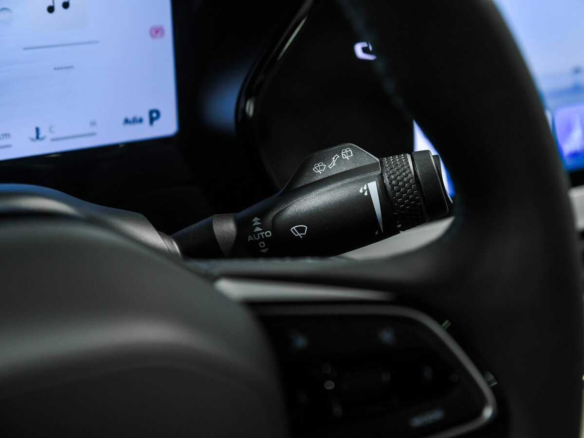 Geely Monjaro с пробегом — 2025 год. Фото: #9