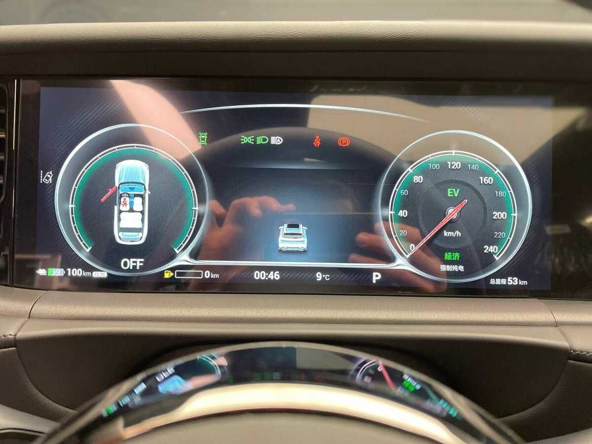 Voyah Free с пробегом — 2024 год. Фото: #7