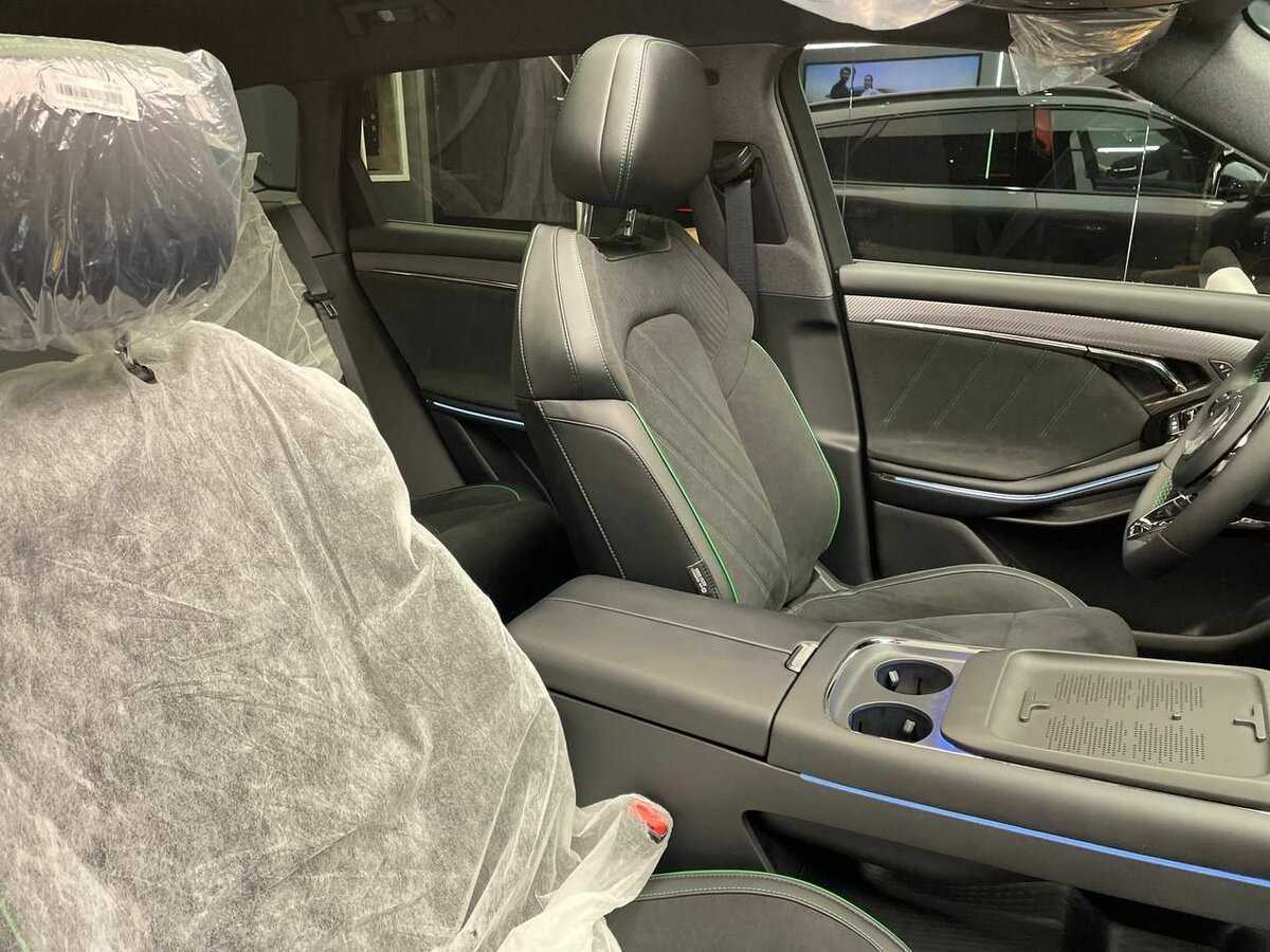 Voyah Free с пробегом — 2024 год. Фото: #21