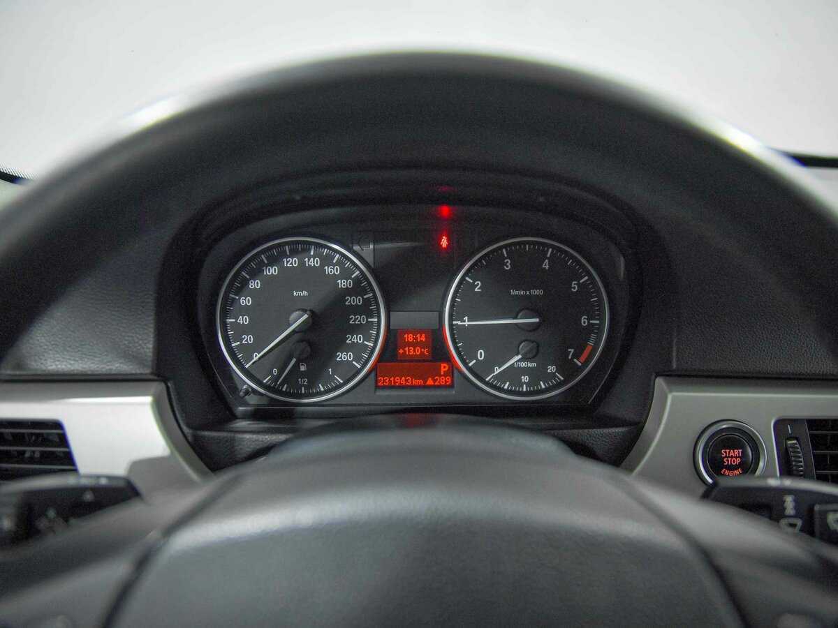 BMW 3 серии с пробегом — 2011 год. Фото: #5