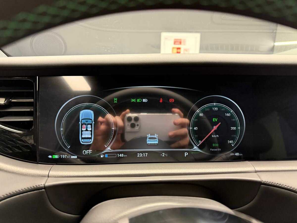 Voyah Free с пробегом — 2024 год. Фото: #5