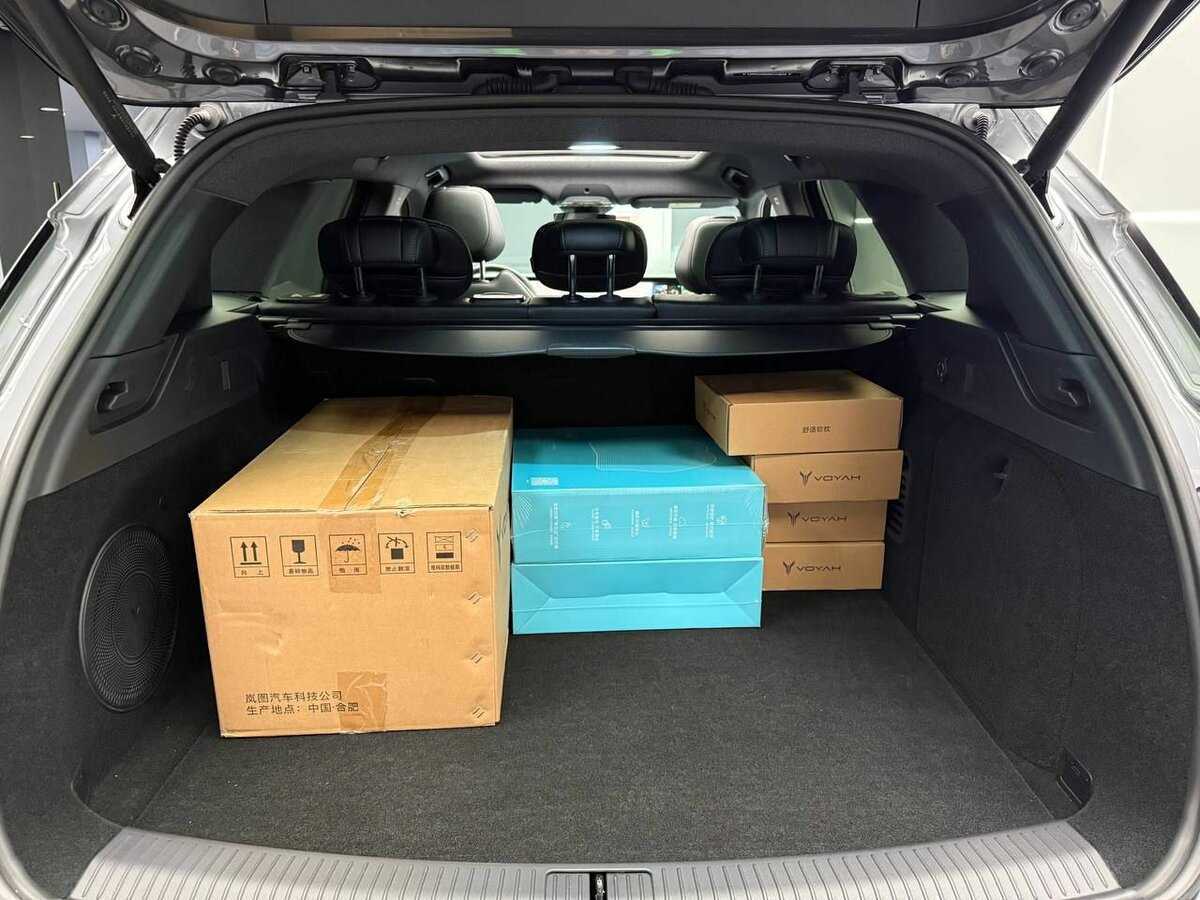 Voyah Free с пробегом — 2024 год. Фото: #24