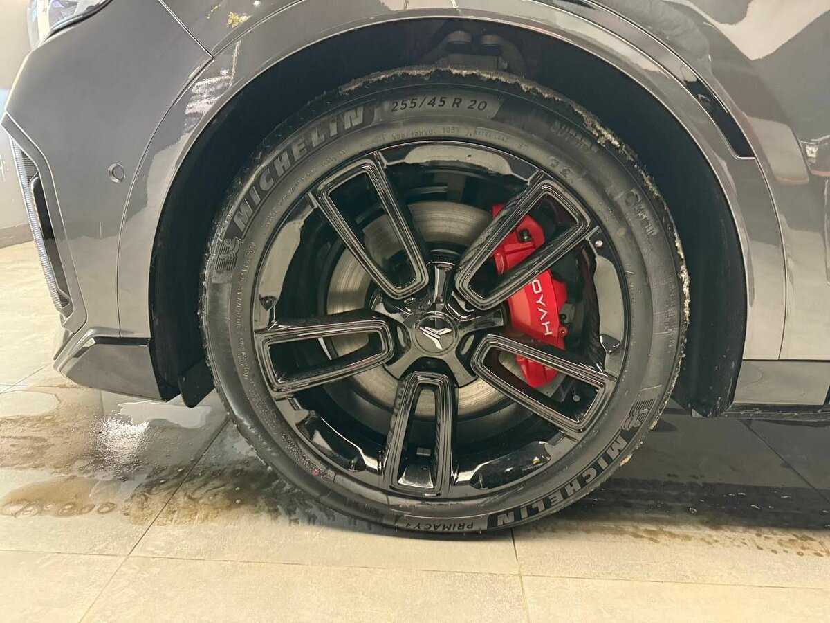 Voyah Free с пробегом — 2024 год. Фото: #30