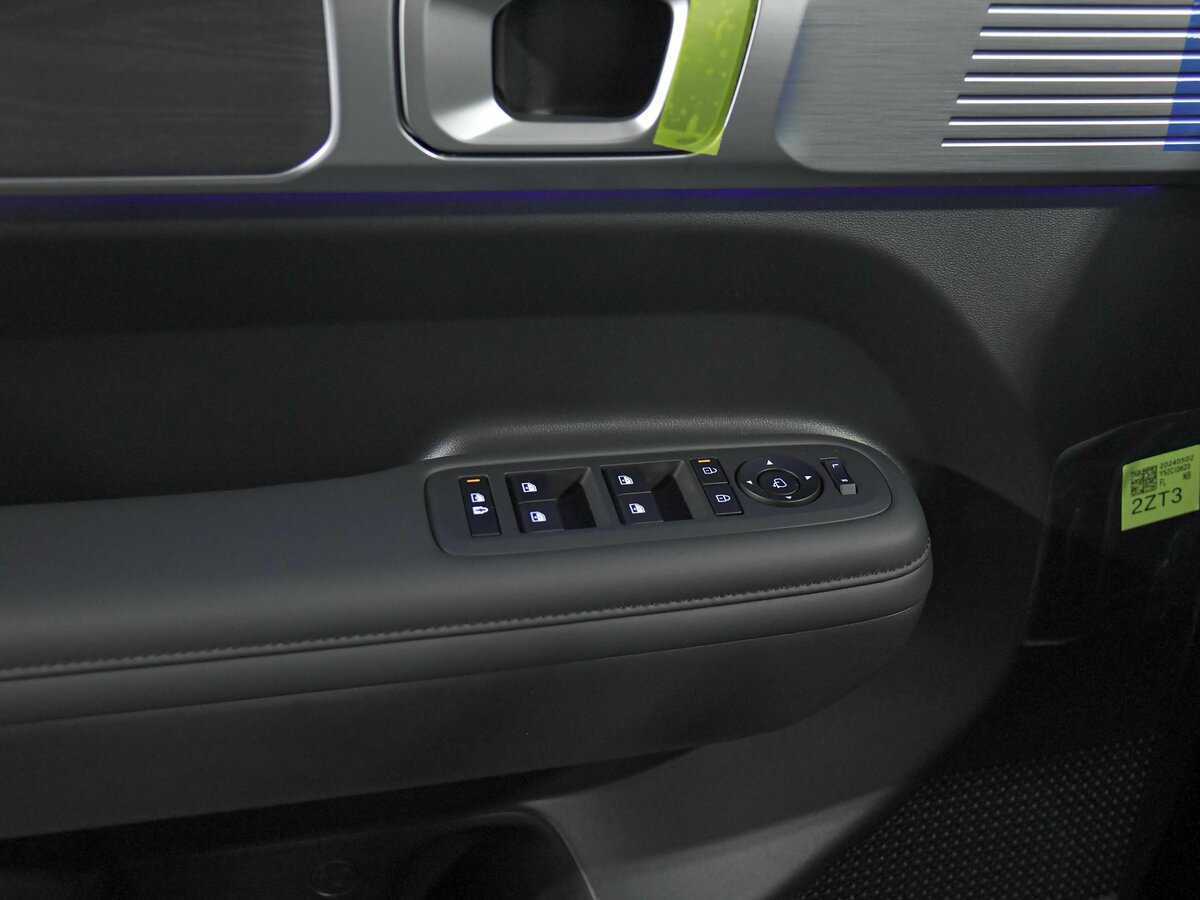 Hyundai Santa Fe с пробегом — 2024 год. Фото: #13