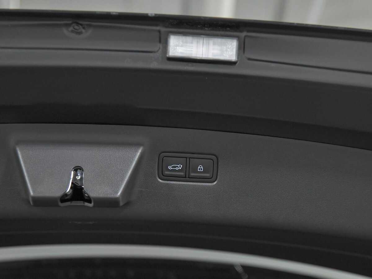 Hyundai Santa Fe с пробегом — 2024 год. Фото: #21