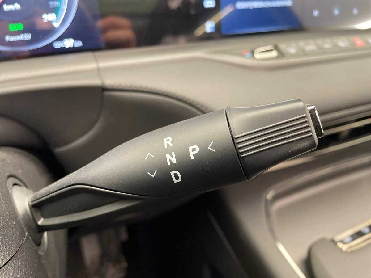 Voyah Free с пробегом — 2024 год. Фото: #9