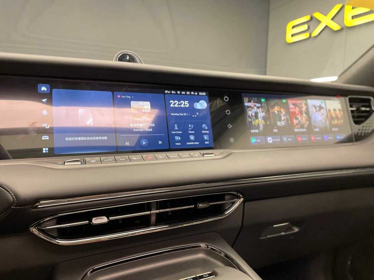 Voyah Free с пробегом — 2024 год. Фото: #10