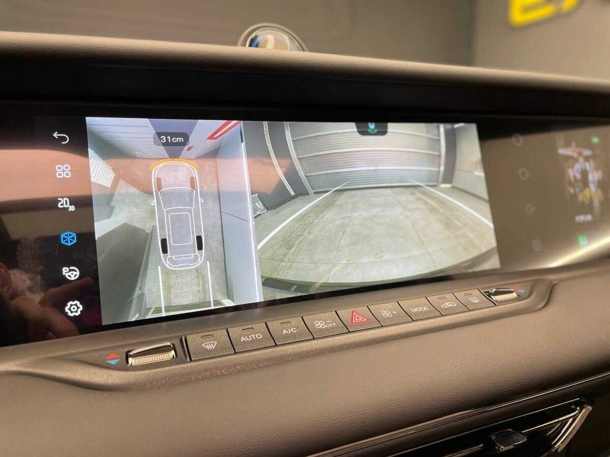 Voyah Free с пробегом — 2024 год. Фото: #11