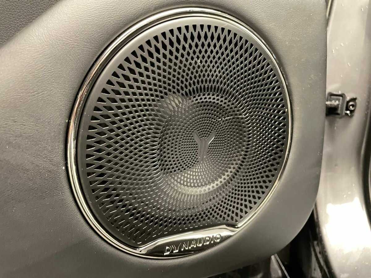 Voyah Free с пробегом — 2024 год. Фото: #16