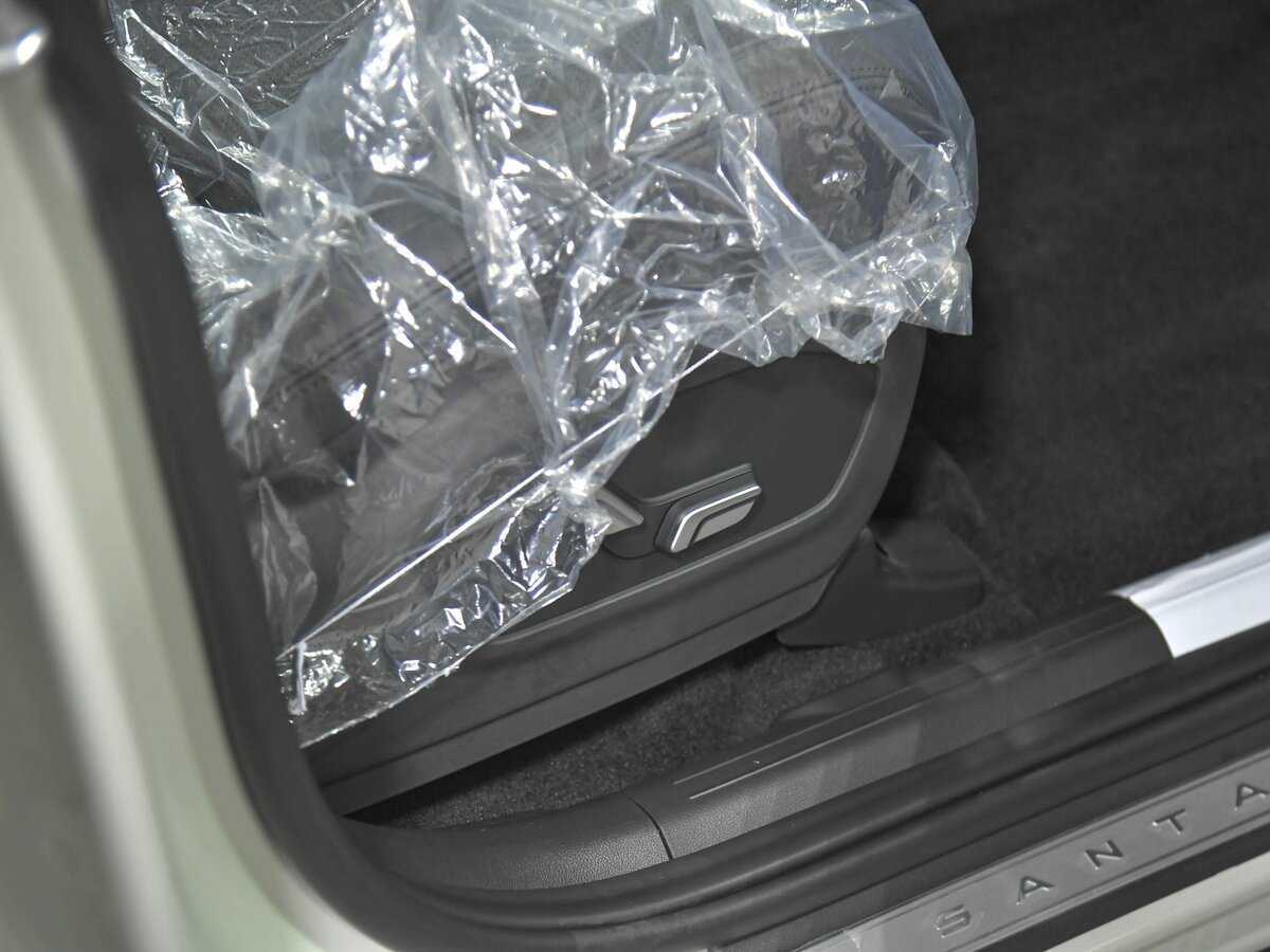 Hyundai Santa Fe с пробегом — 2024 год. Фото: #21