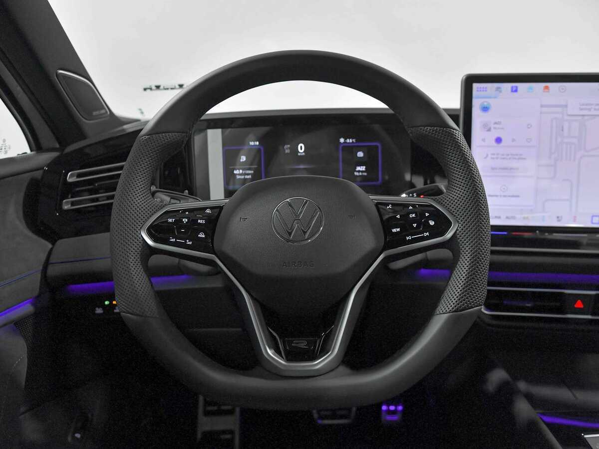 Volkswagen Tiguan с пробегом — 2024 год. Фото: #8