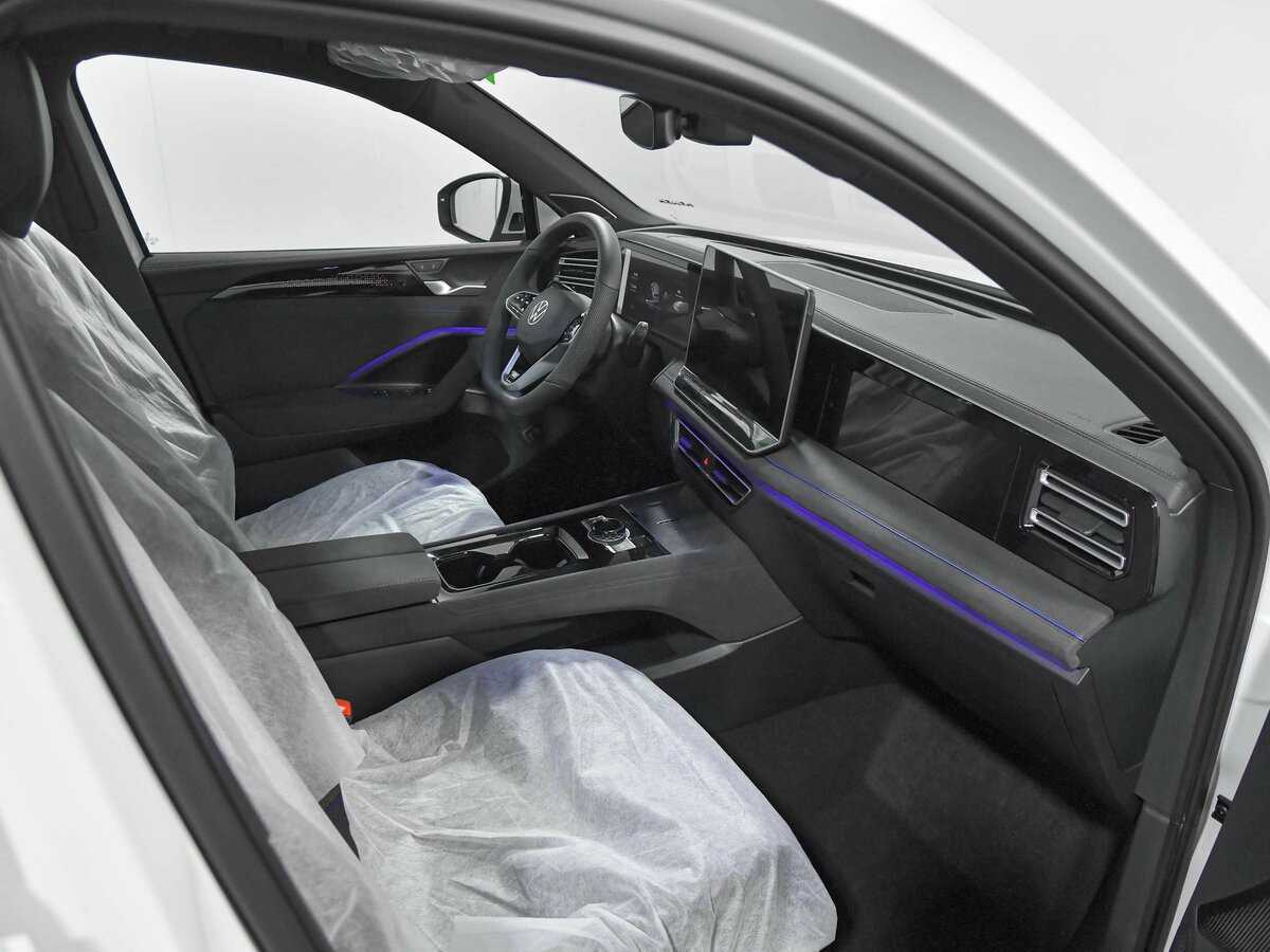 Volkswagen Tiguan с пробегом — 2024 год. Фото: #19