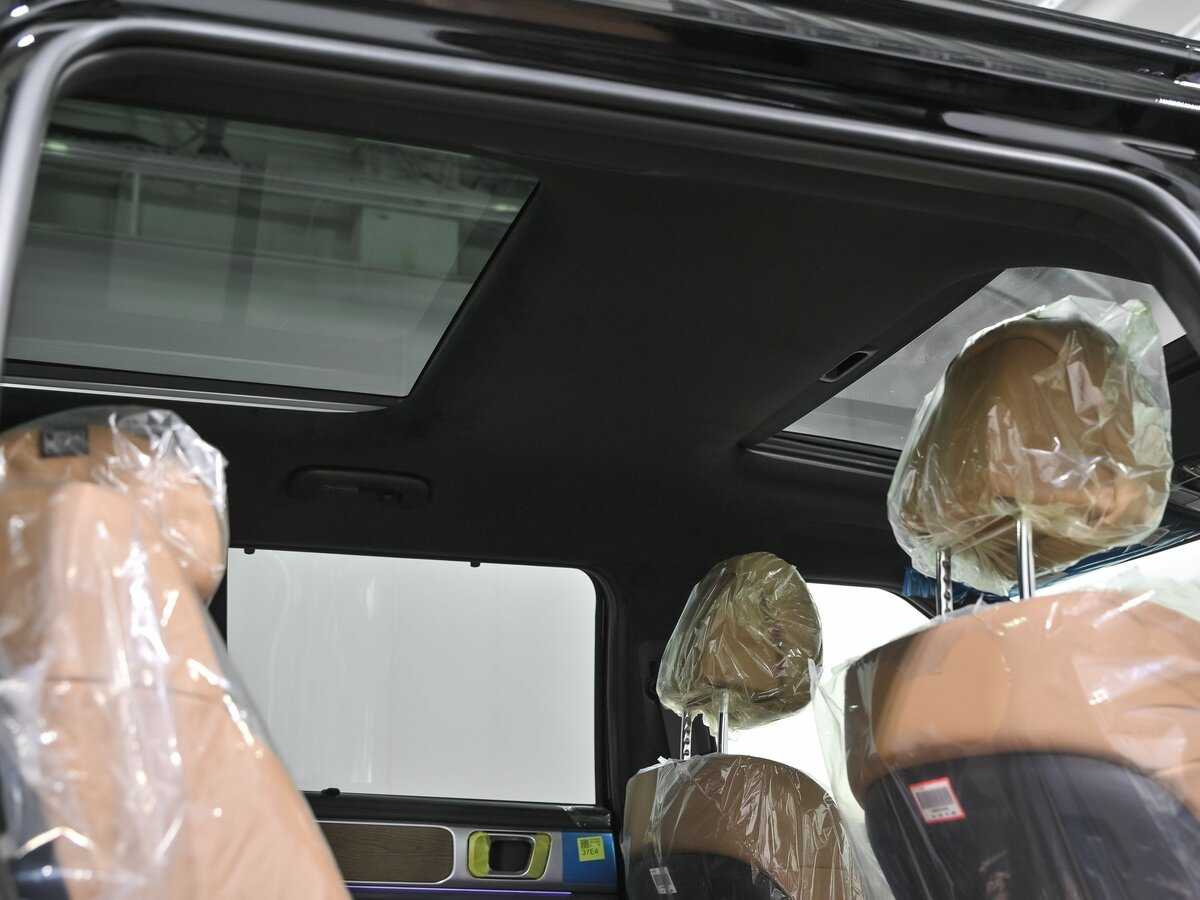 Hyundai Santa Fe с пробегом — 2024 год. Фото: #29