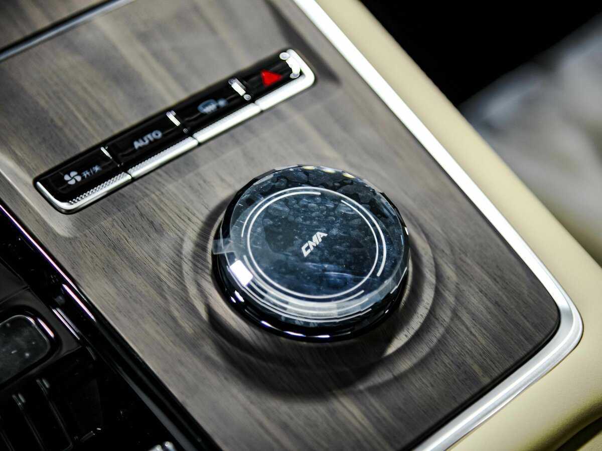 Geely Xingyue L с пробегом — 2024 год. Фото: #14