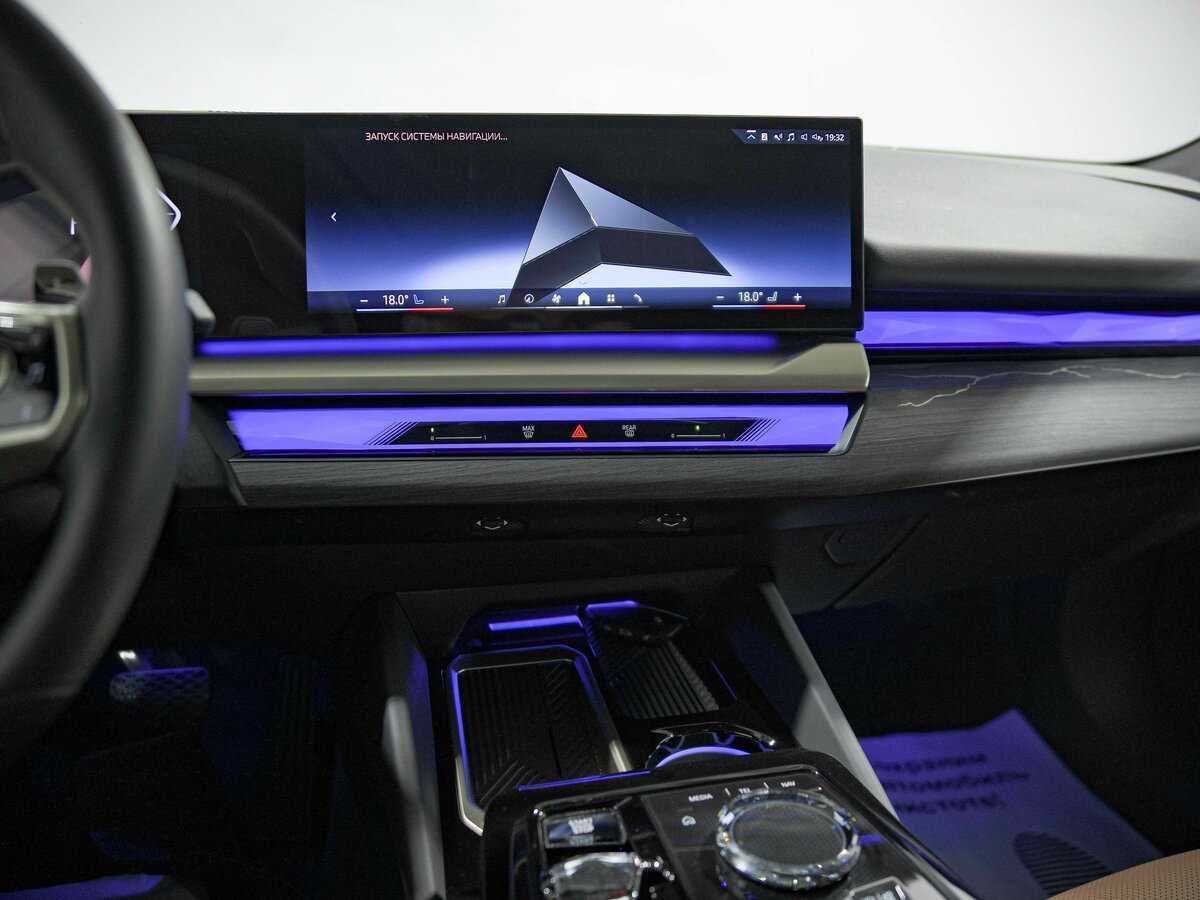 BMW 5 серии с пробегом — 2024 год. Фото: #11