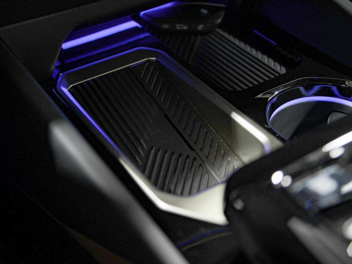 BMW 5 серии с пробегом — 2024 год. Фото: #13