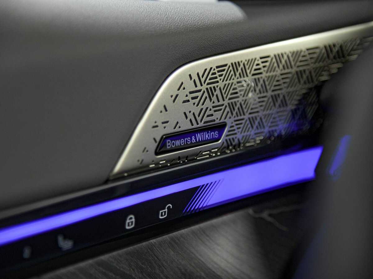 BMW 5 серии с пробегом — 2024 год. Фото: #16