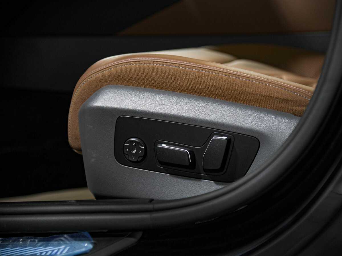 BMW 5 серии с пробегом — 2024 год. Фото: #18