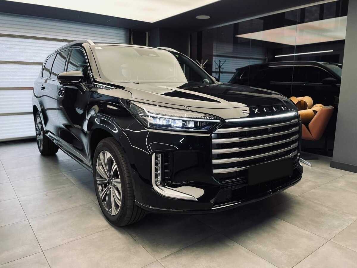 EXEED VX с пробегом — 2023 год. Фото: #2