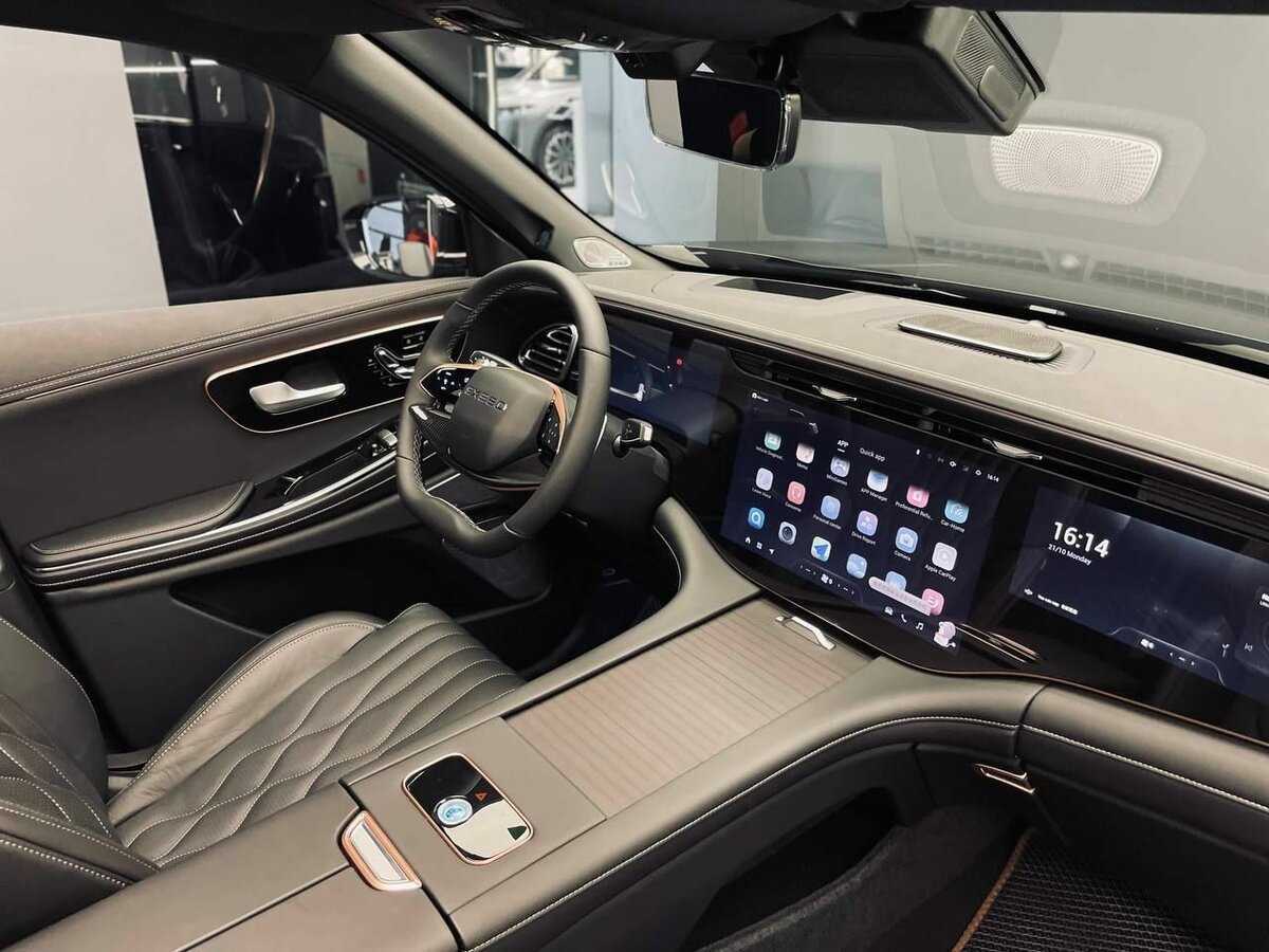 EXEED VX с пробегом — 2023 год. Фото: #18