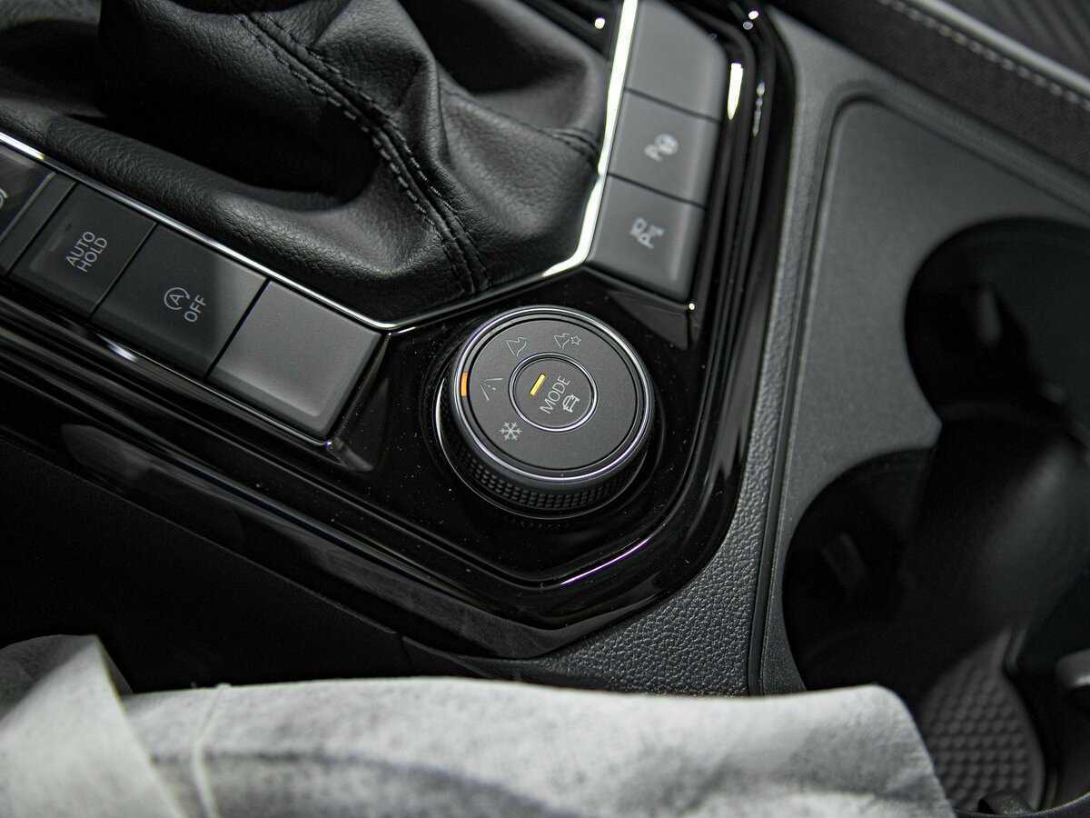 Volkswagen Tayron с пробегом — 2024 год. Фото: #12