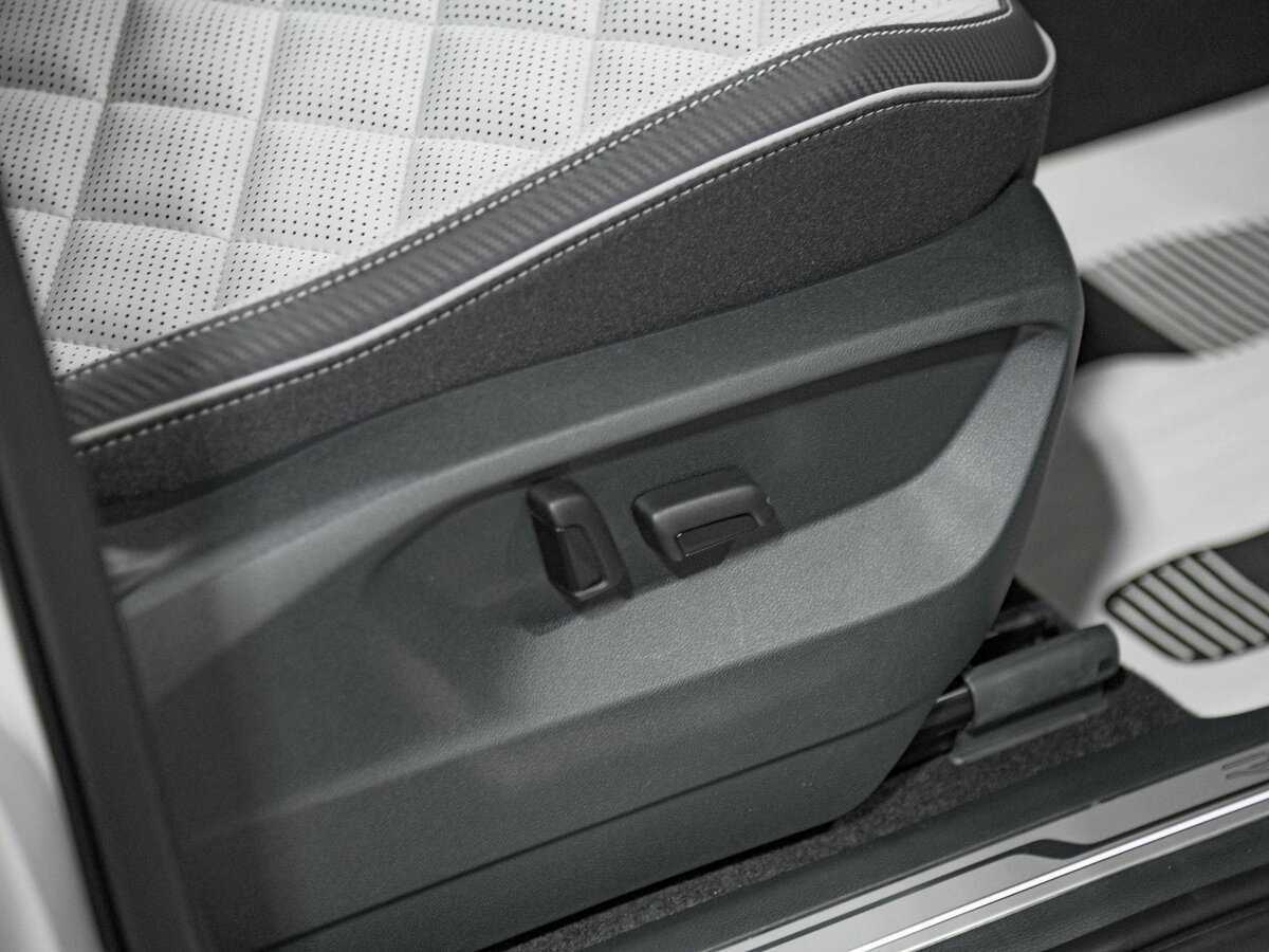 Volkswagen Tayron с пробегом — 2024 год. Фото: #21