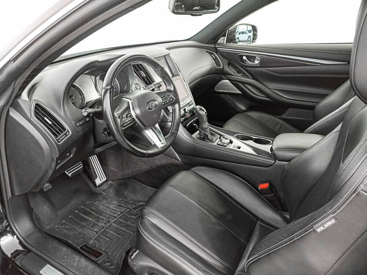 Infiniti Q60 с пробегом — 2017 год. Фото: #15