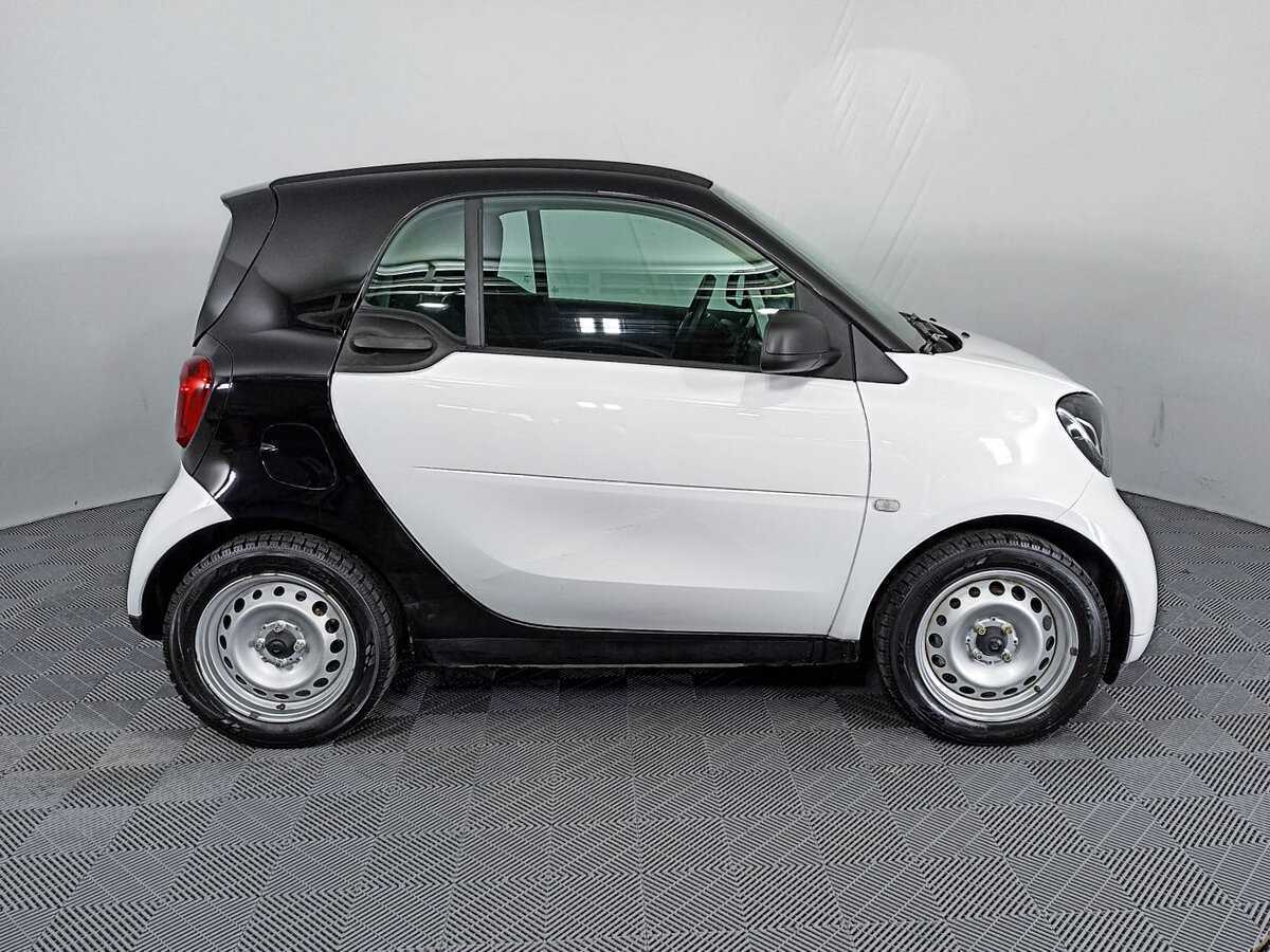 Smart Fortwo с пробегом — 2017 год. Фото: #3