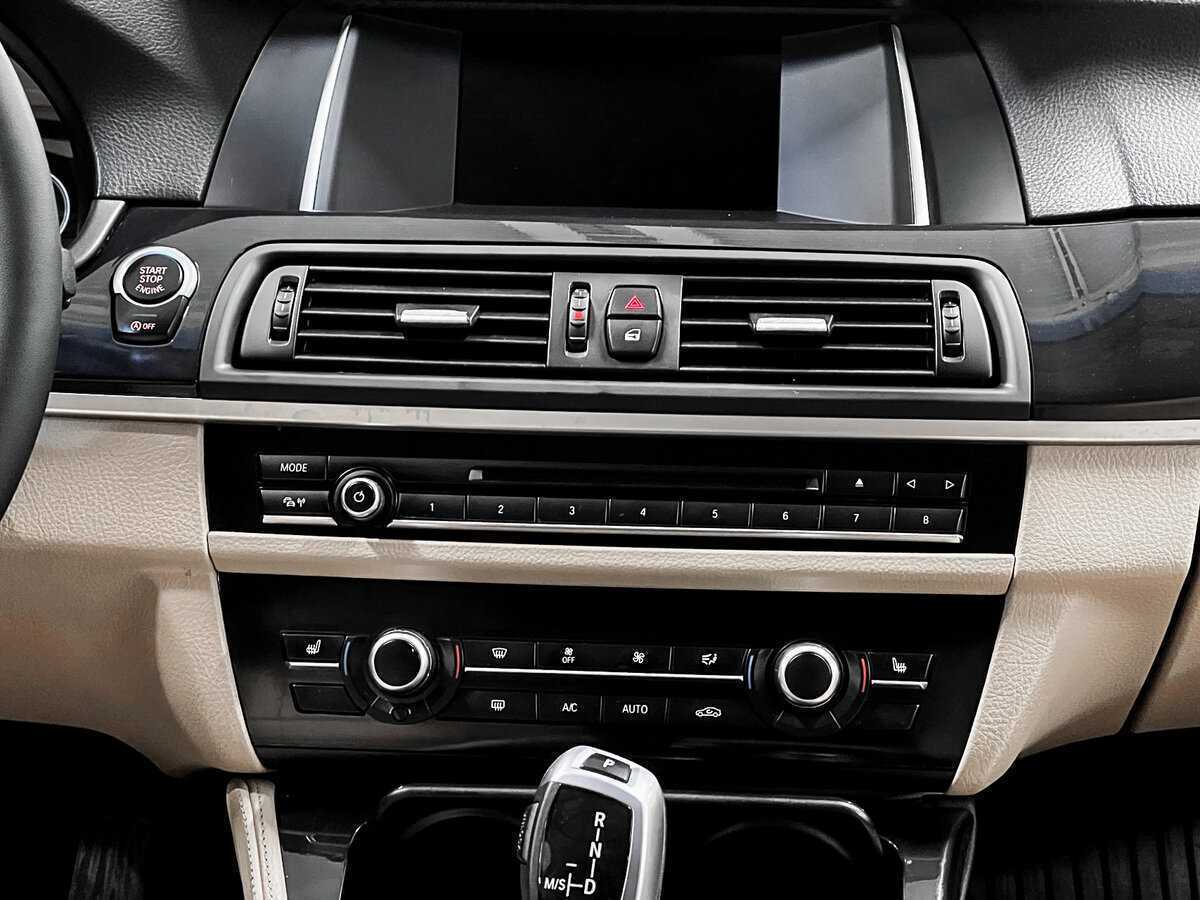 BMW 5 серии с пробегом — 2015 год. Фото: #14