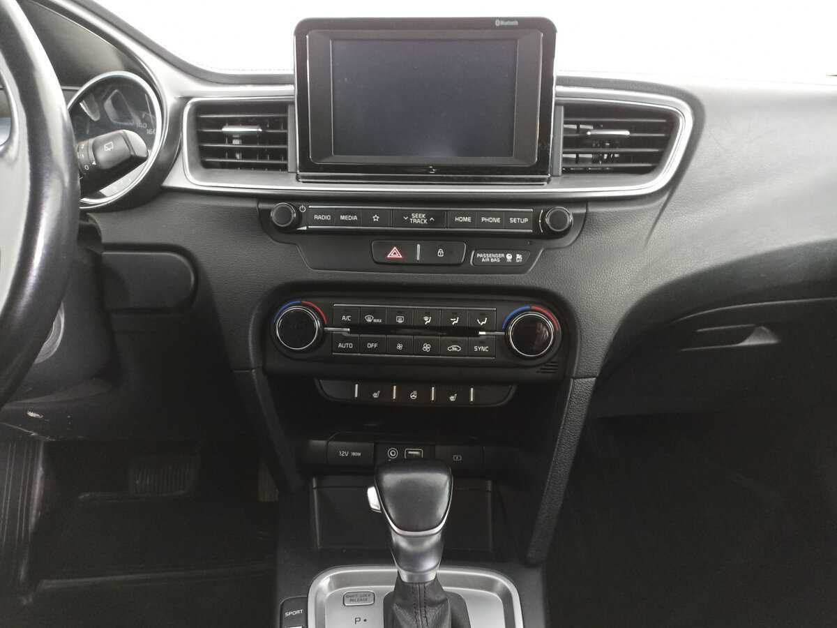 Kia Ceed с пробегом — 2018 год. Фото: #14