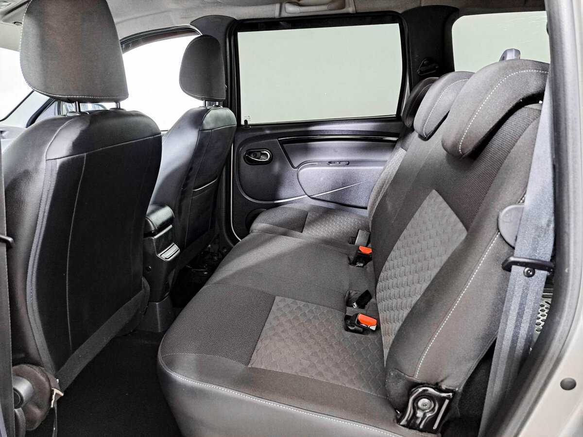 Lada (ВАЗ) Largus с пробегом — 2022 год. Фото: #9