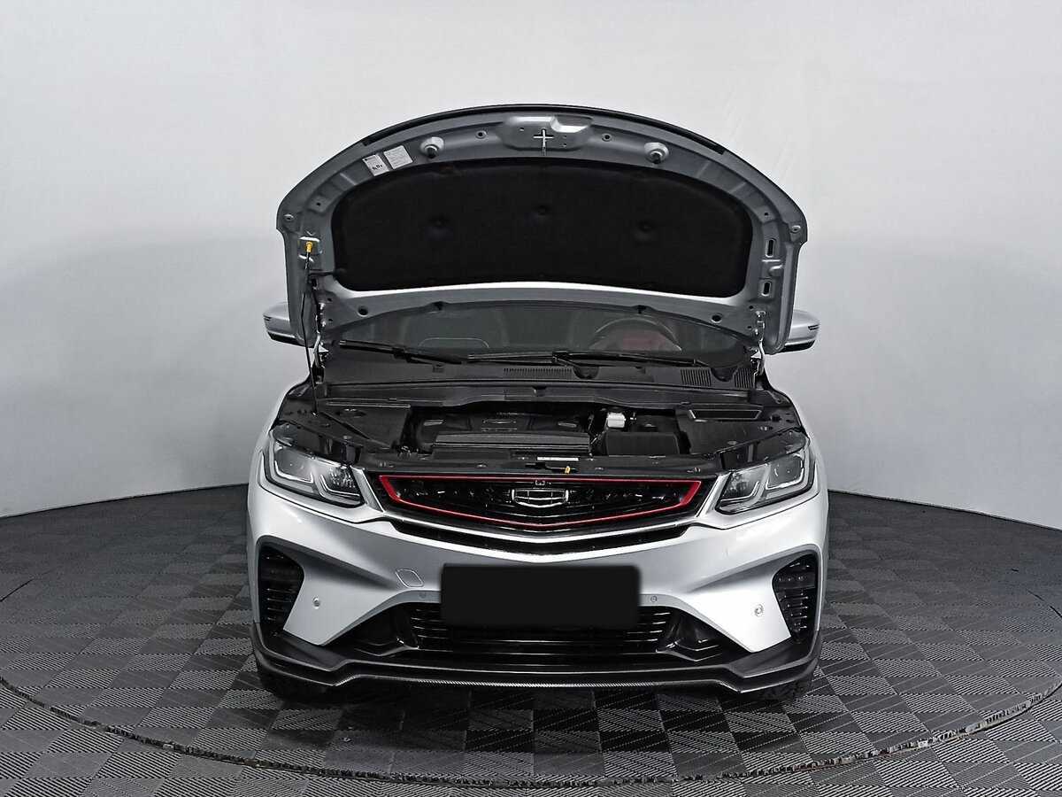 Geely Coolray с пробегом — 2022 год. Фото: #6