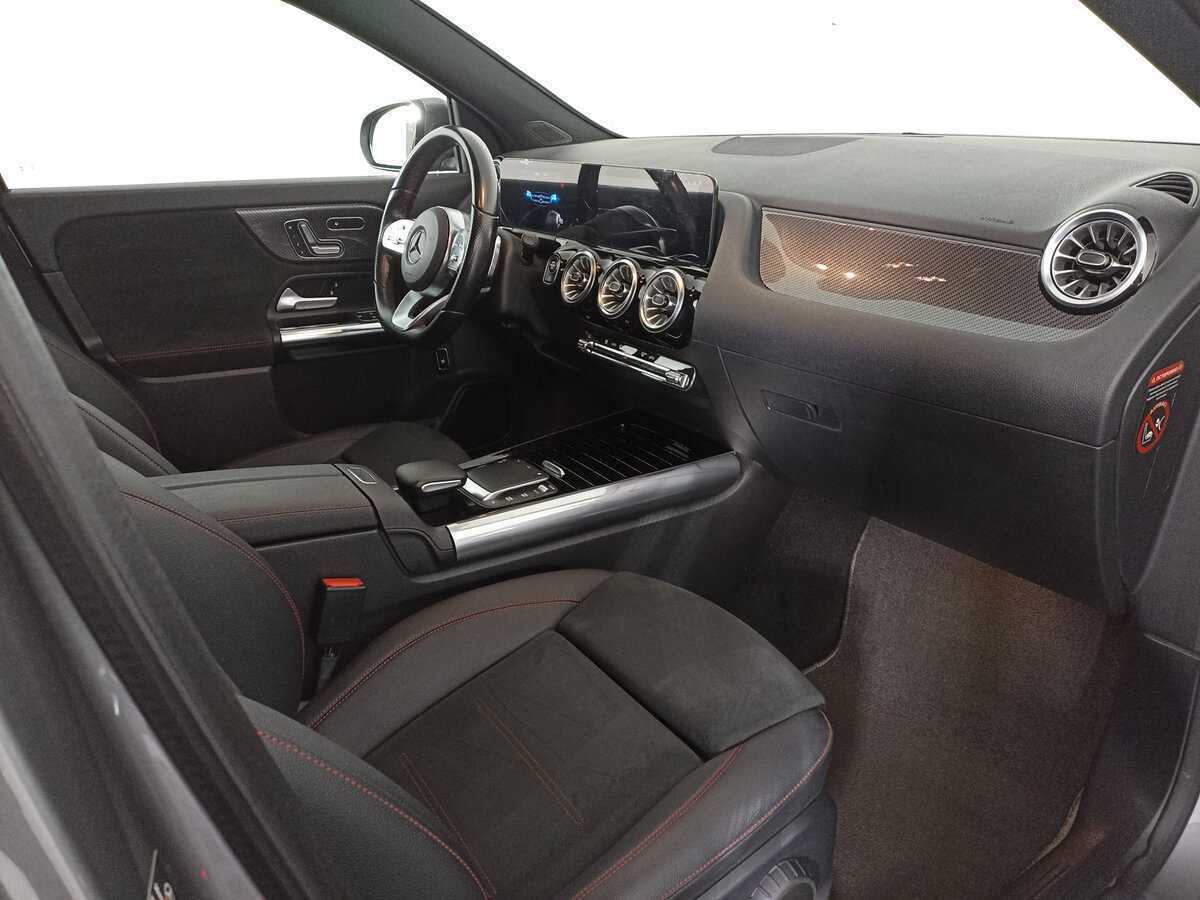 Mercedes-Benz GLA с пробегом — 2021 год. Фото: #10