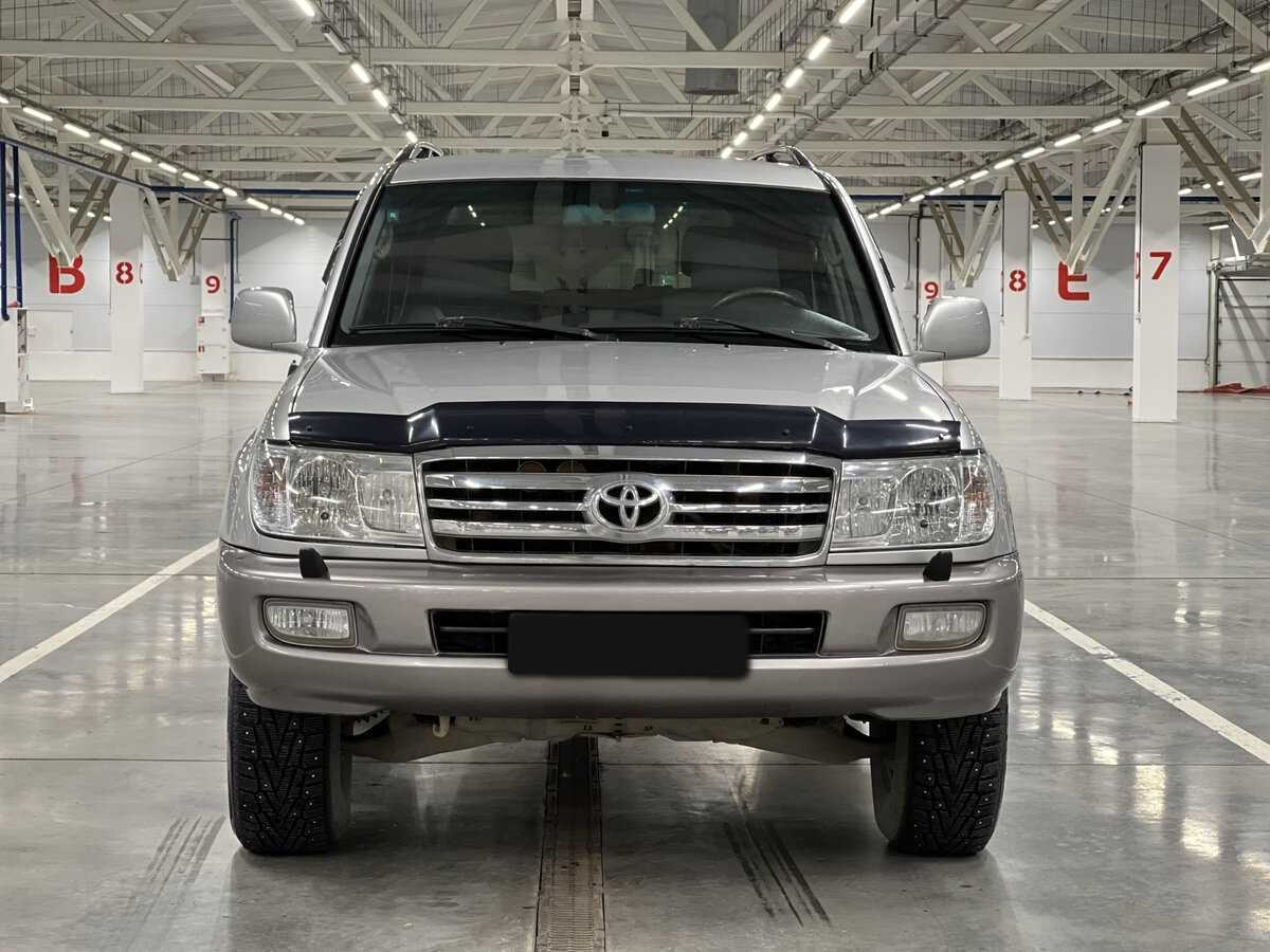 Toyota Land Cruiser с пробегом — 2006 год. Фото: #1