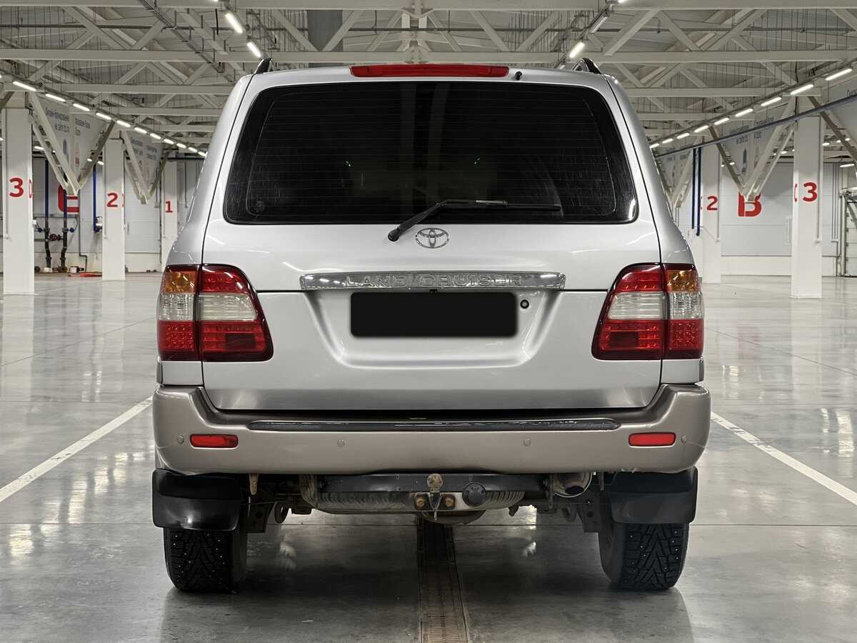 Toyota Land Cruiser с пробегом — 2006 год. Фото: #5