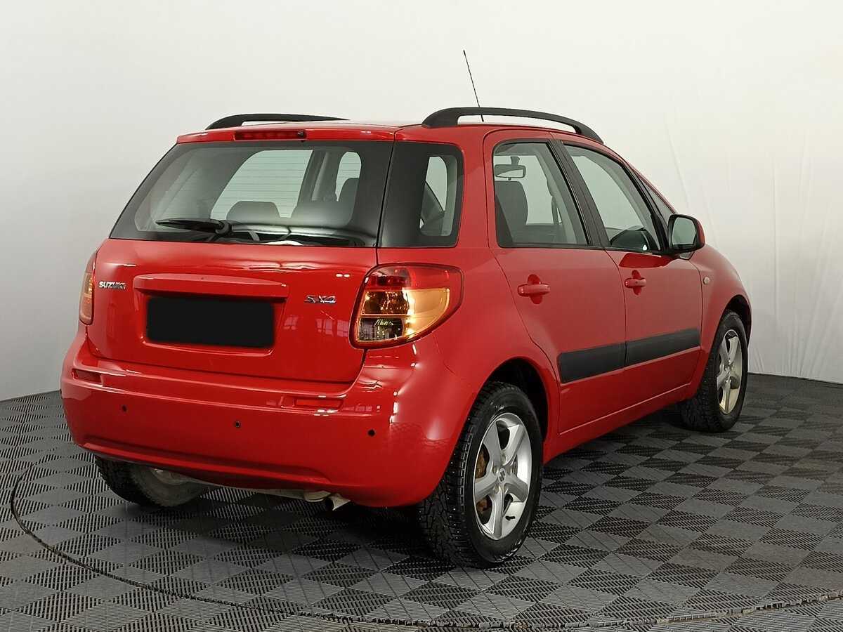 Suzuki SX4 с пробегом — 2008 год. Фото: #4