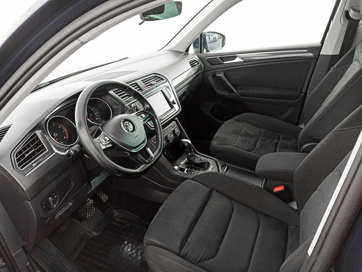 Volkswagen Tiguan с пробегом — 2017 год. Фото: #12