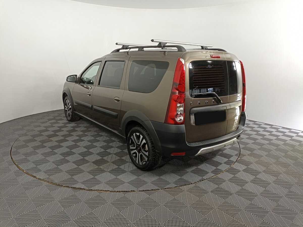 Lada (ВАЗ) Largus с пробегом — 2021 год. Фото: #6