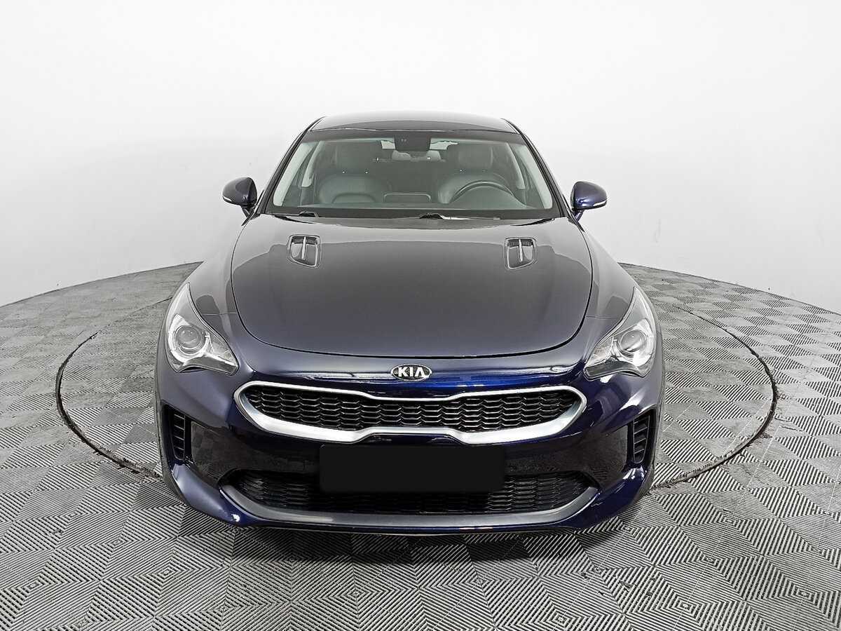 Kia Stinger с пробегом — 2018 год. Фото: #1